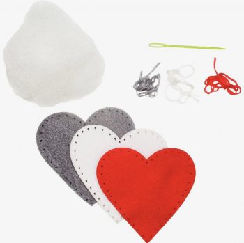 Set of 30 sew-on felt hearts