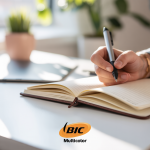 bic-stylo-dun-pointe-4-blister-couleurs-moyenne-227896-1