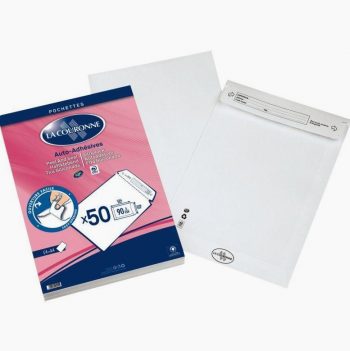 Pack of 50 white vellum C4 envelopes 229x324 mm 90gsm with protective strip