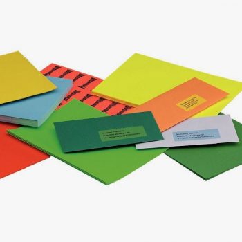 Box of 400 red color labels, size 105x148.5mm